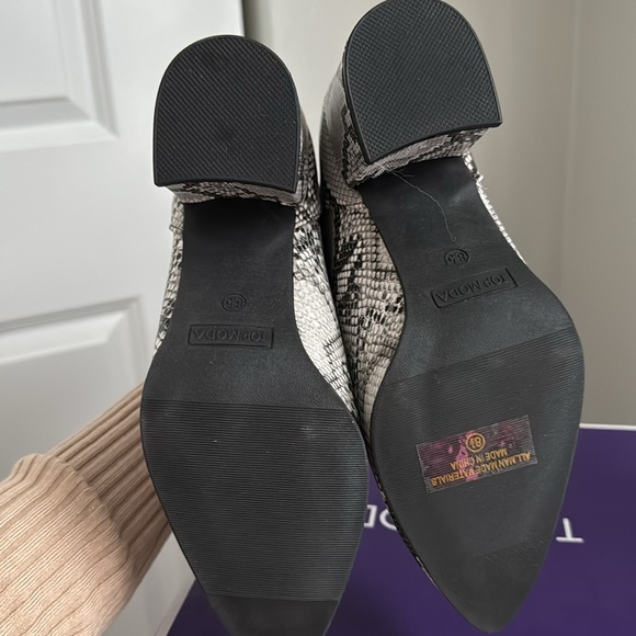 Top Moda Snake Print Booties - Picture 4 of 6